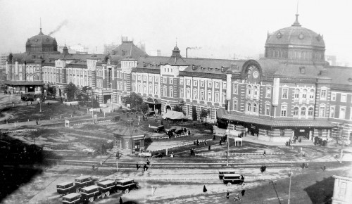 1200px-Tokyostation_outside-large-1914